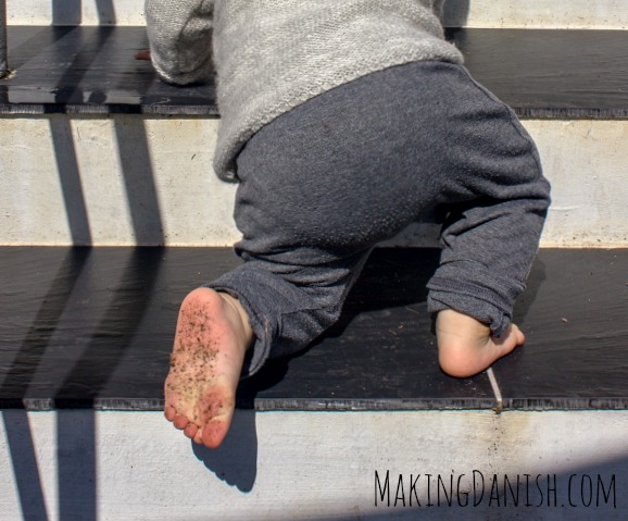 5 reasons to let your children be barefoot