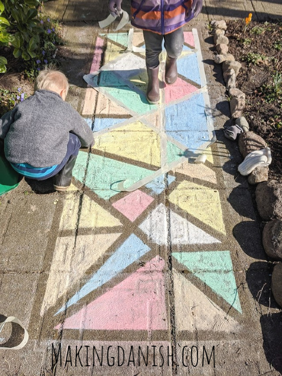 sidewalk chalk painters tape creative idea